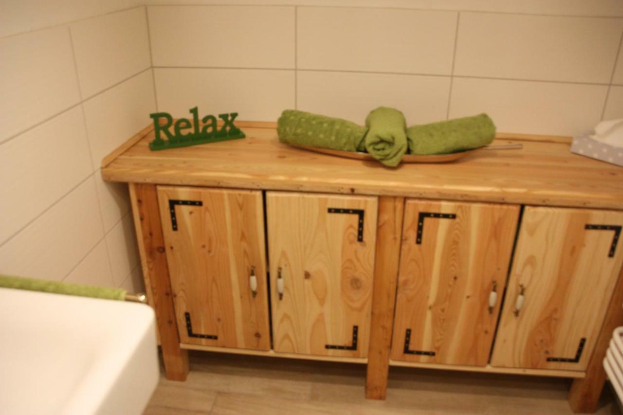 Eifelyeti Ferienwohnung Ellscheid Esterno foto