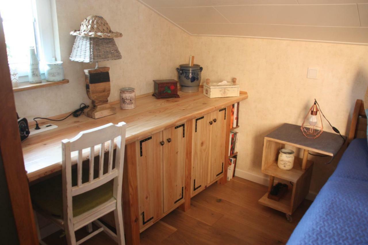 Eifelyeti Ferienwohnung Ellscheid Esterno foto