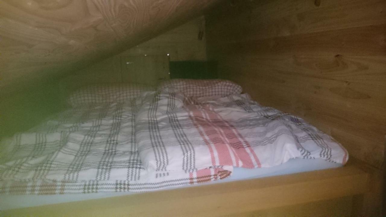 Eifelyeti Ferienwohnung Ellscheid Esterno foto